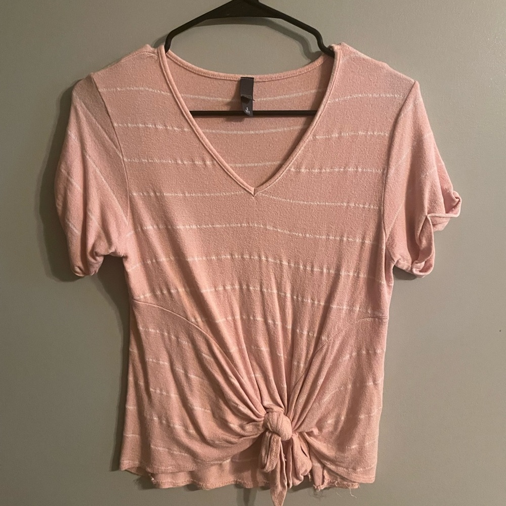 Pink tshirt